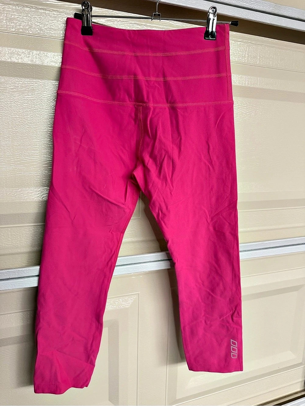 Lorna Jane Pink Athletic Leggings